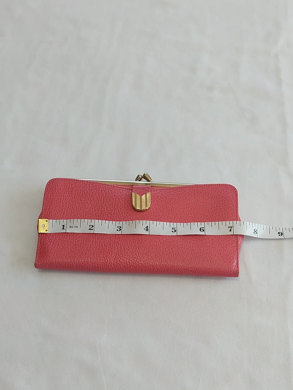 Bond Street Vintage Women's Pink Leather Clutch Wallet